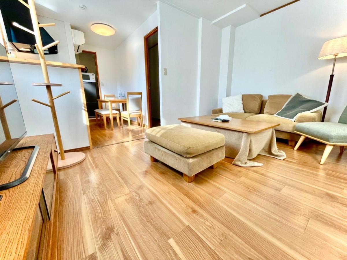 上落合ハウス Kamiochiai House Lägenhet Tokyo prefektur Exteriör bild